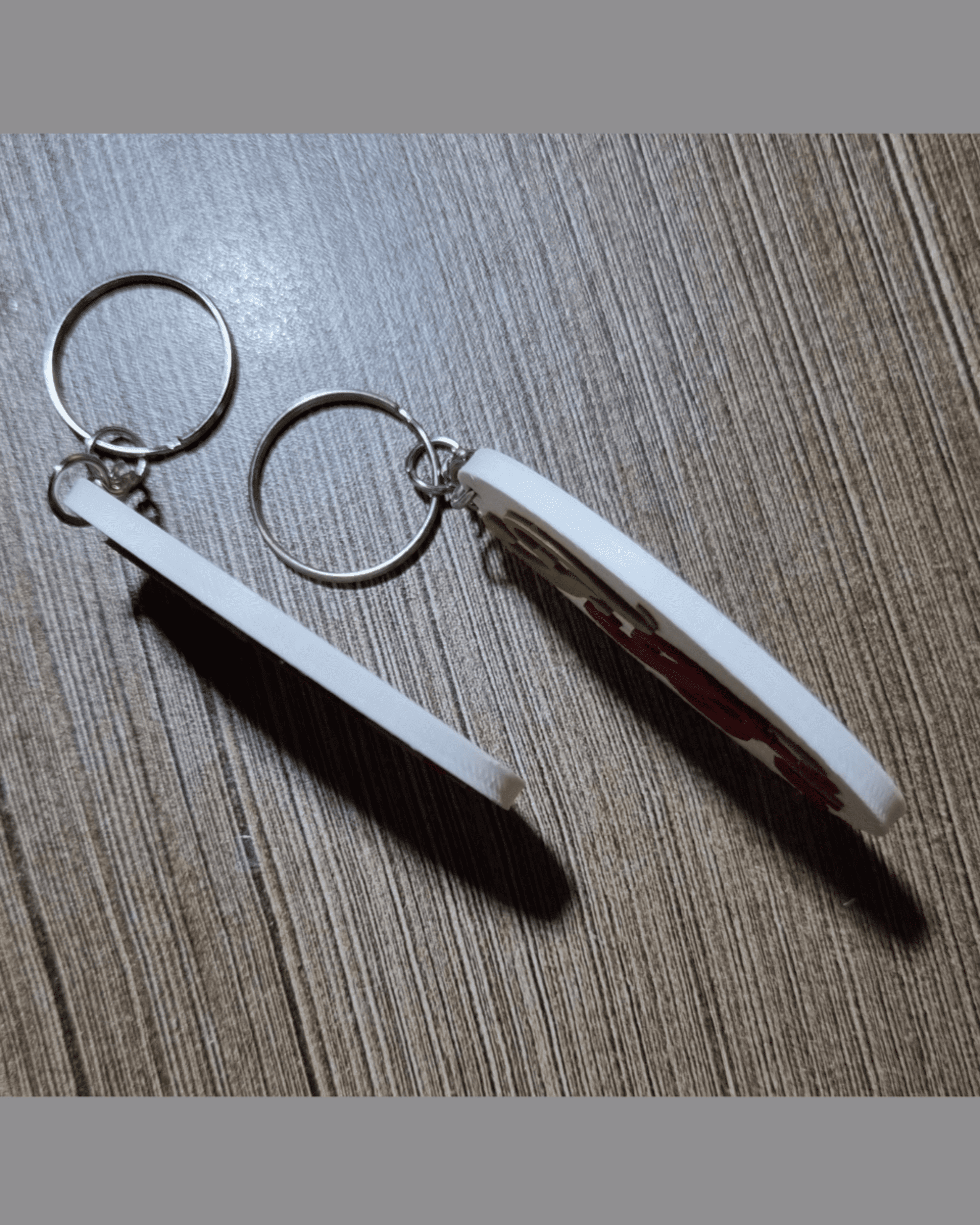 Llavero en relieve con logo FRUTAS BERMEJO - 3