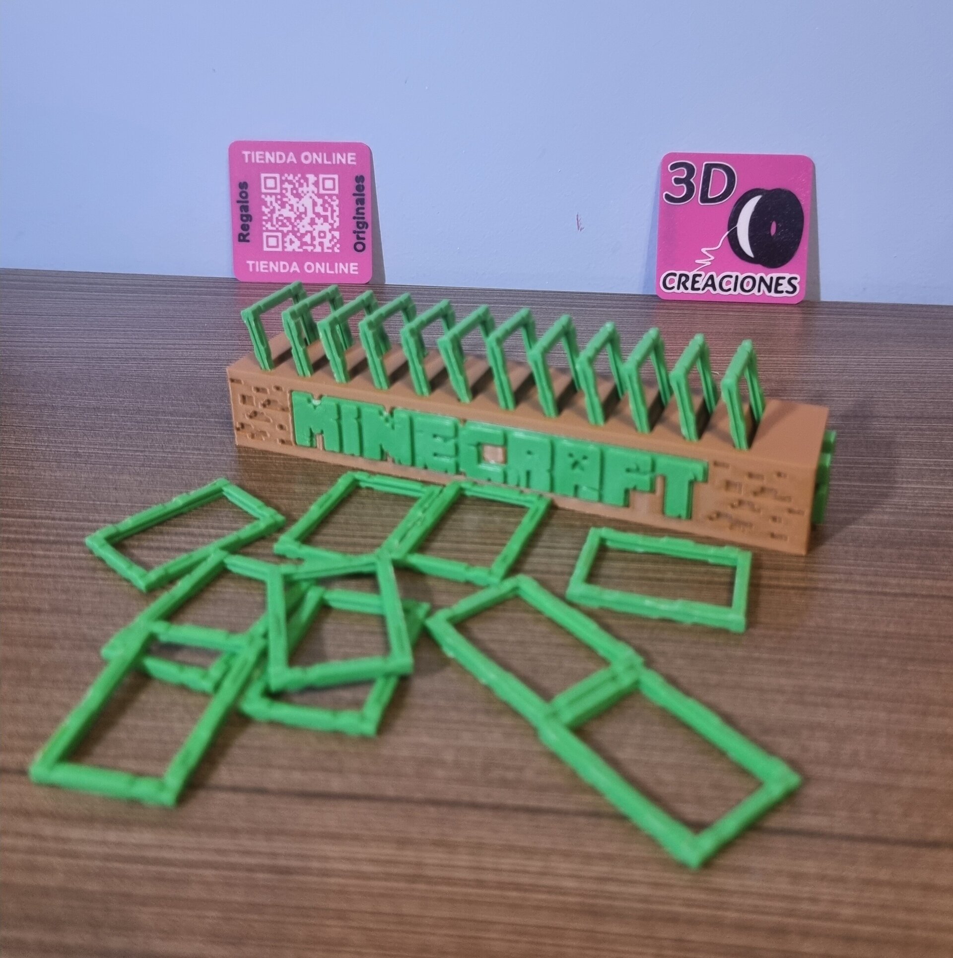 Organizador/Expositor marcos token MINECRAFT kinder Joy - 2