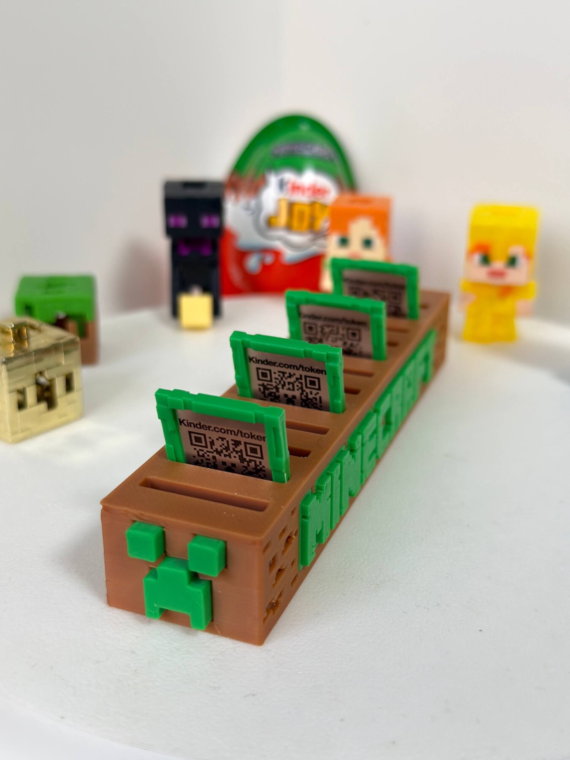 Organizador/Expositor marcos token MINECRAFT kinder Joy - 10